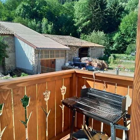 بيت للعطل L'oustal Des Amis