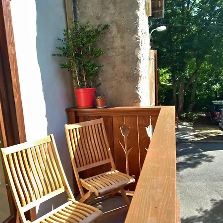 Сasa de vacaciones L'oustal Des Amis *