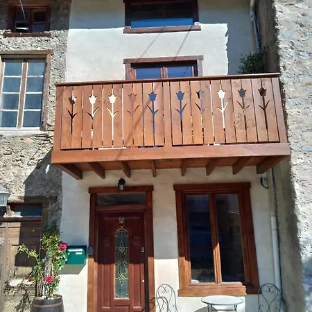 Сasa de vacaciones L'oustal Des Amis *